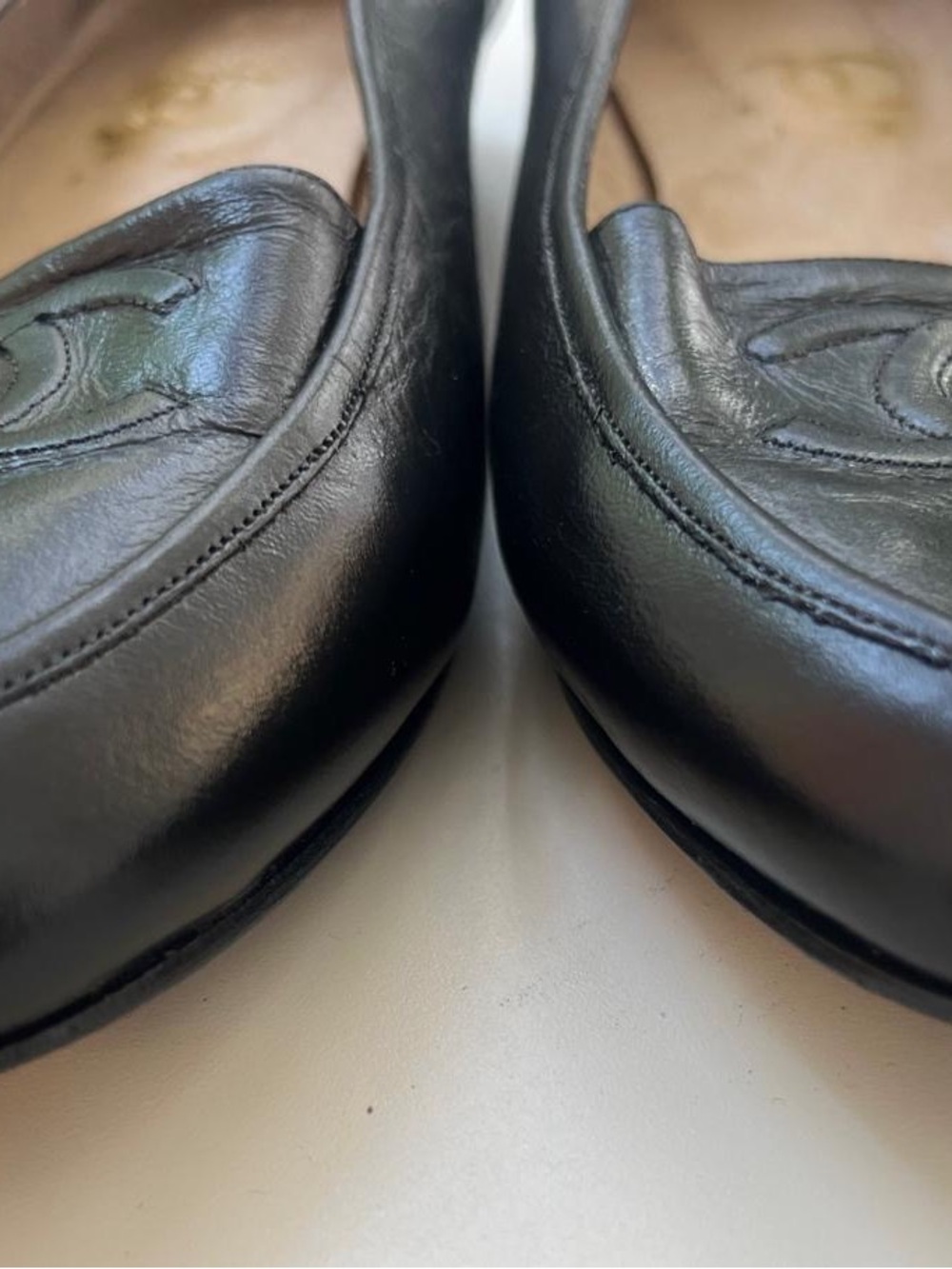 CHANEL Black Leather CC Logo Loafers - Women - Picture 4 of 6